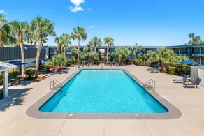 Quality Inn Slidell I-10 - Piscine