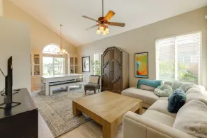 Lakefront Living! Huge Phoenix Home w/ Dock, Pool - Interiör