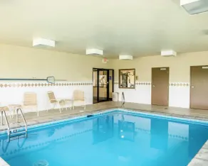 Quality Inn Springboro West - Piscine