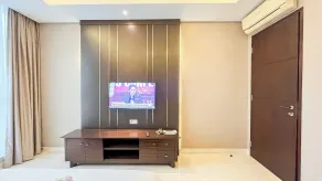 Modern And Comfy 2Br With Extra Room At Four Winds Apartment - Zimmer
