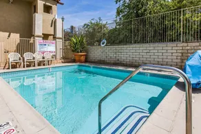 Quality Inn Lake Elsinore I-15 - Piscine