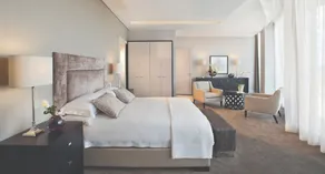 DAVINCI Suites - Room