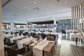 The Blue Ivy Hotel & Suites - Restaurant