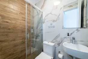 Dionysos Residential Complex - Salle de bain