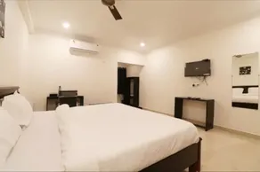 Hotel MN Stays - Room