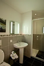 Le Jardin de la Reyssouze - Bathroom