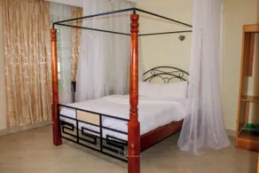 Lee Njiru Resort - Room