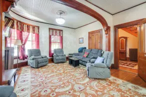 2-acre Property: Victorian Home in Brownville! - Interiør