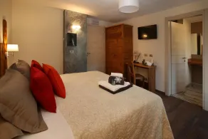 Serendipity Hotel - Rum