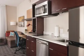 TownePlace Suites by Marriott Detroit Belleville - Chambre