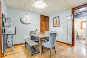 4 Mi to Dtwn Kalamazoo: Central Apt - Interiör