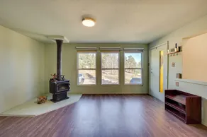 17 Mi to Town: Peaceful Pet-friendly Golden Cabin! - Interiør
