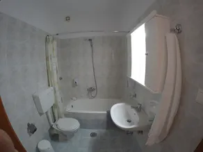 Tarsanas Apartments - Badezimmer