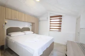 varol hotel içmeler - Zimmer