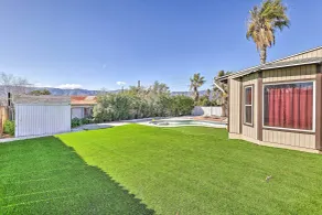 Mtn-View Home < 1 Mi to Lake Elsinore! - Intérieur