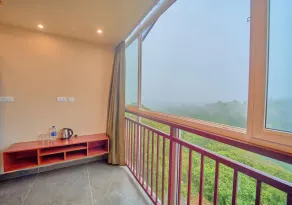 Twinridge Heights Vagamon by VOYE HOMES - Vue de la chambre