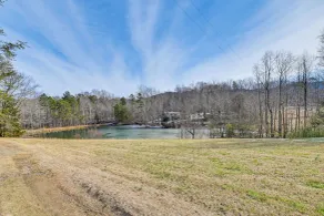 Great for Groups! Kings Mountain Home on 7 Acres - Innenbereich