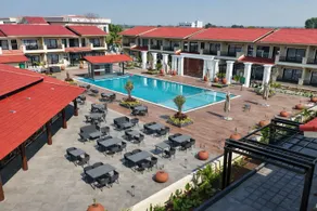 Mangalam Resort and Spa - Member of Absolute Collection   - Pool