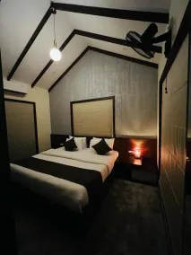 Pabis luxurious stay - Room