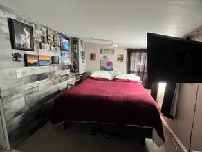 Rustic Suite in Small Town Alberta Canada 🍁 - Habitación