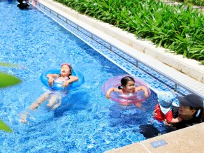 Kafuu Resort Fuchaku Condo Hotel - Piscine