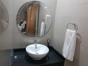 Fa'Trez Guest House & Spa - Bathroom