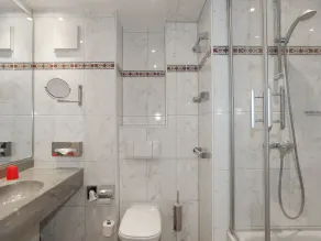 DORMERO Hotel Meerbusch - Bathroom