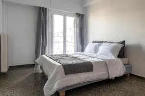3 Bedroom Petralona - Rom