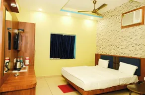 Hotel Bharati - Chambre