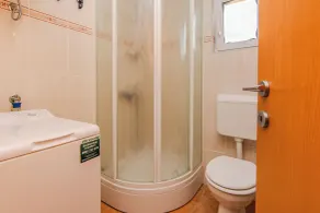 Apartment Zenko - Bathroom