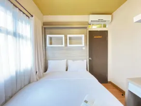 Simply Homey 2Br At Suites @Metro Apartment - Værelse