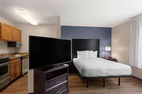 Extended Stay America Suites - St Louis - Fenton - Room