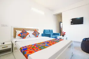 FabHotel Shukrana Stays - Rom
