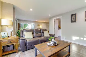 1 Mi to Historic Dtwn: Dog-friendly Everett Home! - Interiør