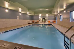 Holiday Inn Express & Suites Lancaster East - Strasburg by IHG - Piscine