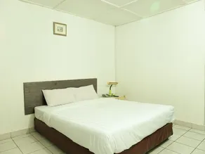 Hotel Martani - Room