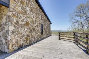 Game Room + Hot Tub: Mayvsille Mountain Condo - Innenbereich