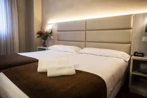 B&B HOTEL Zaragoza Royal - Værelse