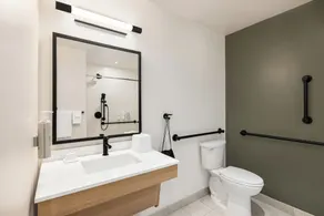 Spark By Hilton Las Vegas Airport - Salle de bain