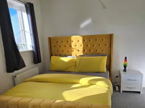 Tranquil Getaway in Wolverhampton - Perfect for Relaxation - Zimmer