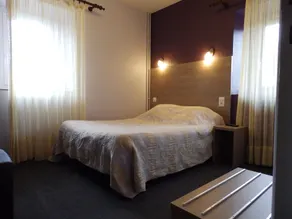 Logis Hôtel Restaurant Les Cévennes - Zimmer