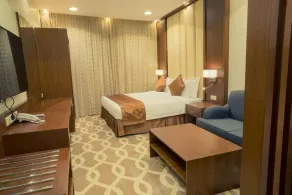 Ninety Two - Chambre