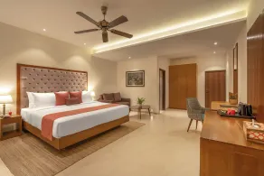 The White Resort and Spa Pawna - Rom