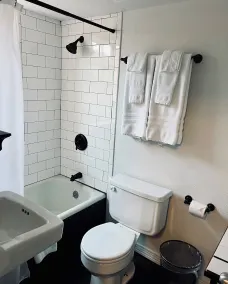 Spur Hotel - Badeværelse