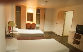 LEE PLACE HOTEL - Chambre