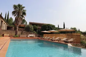 Louis Henry - Pool