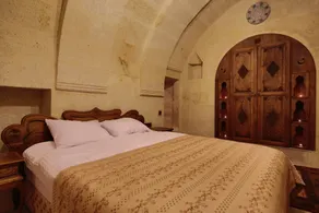 Fairyland Cave Hotel - Room