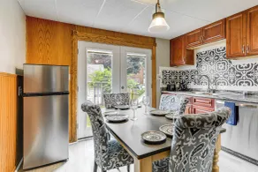 11 Mi to Niagara Falls: North Tonawanda Apartment - Innenbereich