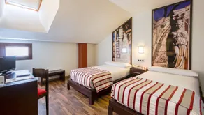 Hostal Aznaitin - Chambre