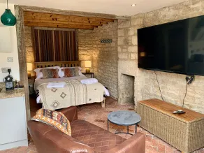 The Coach House and The Stable - Habitación